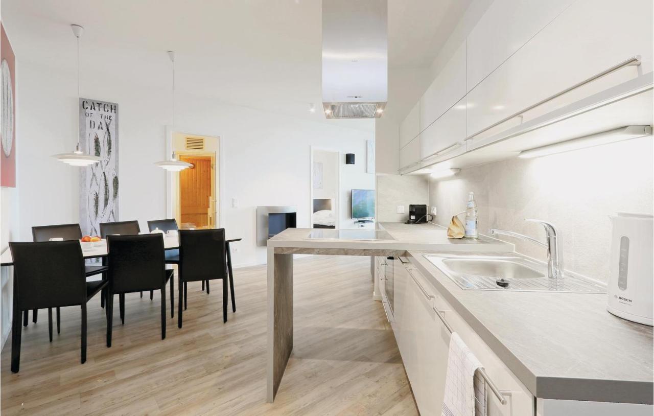 Awesome Apartment In Luebeck Travemuende With Sauna Ngoại thất bức ảnh